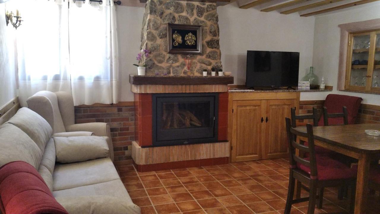 הוילה Riópar Venta De La Casa Noguera מראה חיצוני תמונה